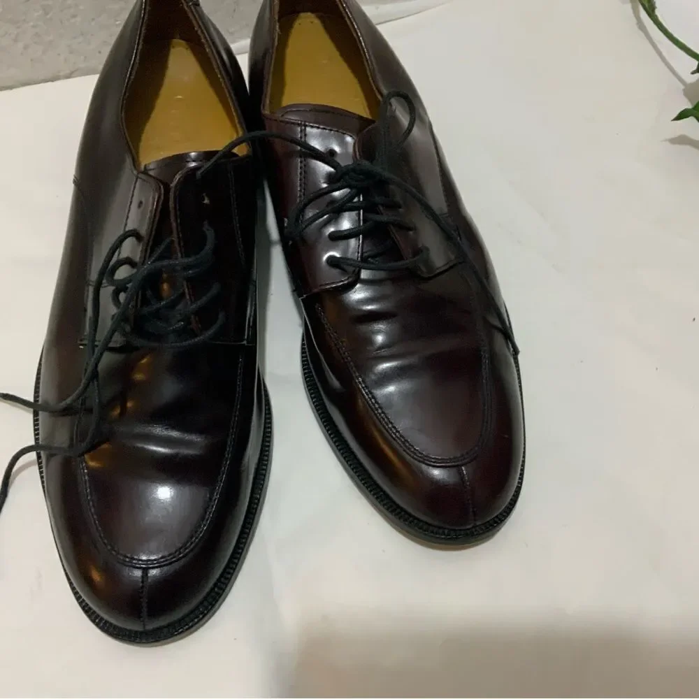 Cole Haan Dress Shoes Men’s Size 9 Medium Burgundy Leather Oxfords